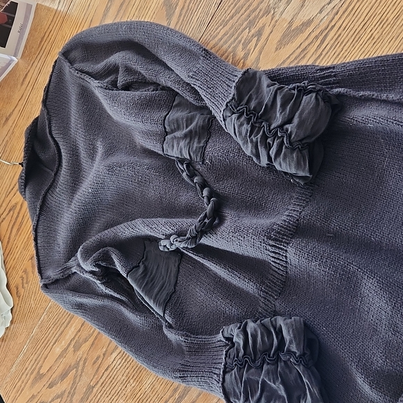 S/M Pure Handknit Sweater - Picture 7 of 16